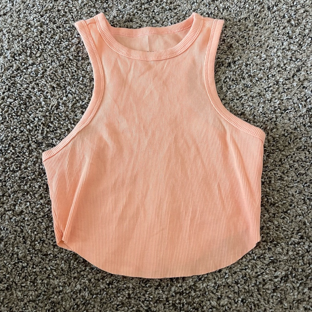 Peachy tank